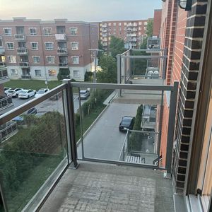 Appartement Saint-Laurent (Montréal) À Louer - Photo 2
