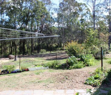 16 Air Force Road, Helidon - Photo 1