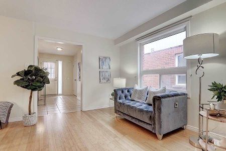 For Lease - 33 Brownridge Place, Whitby, Ontario - Photo 5