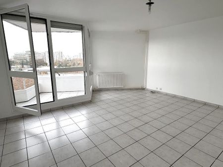 Location Appartement 4 pièces 82m² CRETEIL 94000 - Photo 2