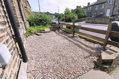 2 bedroom terraced house to rent - Photo 5