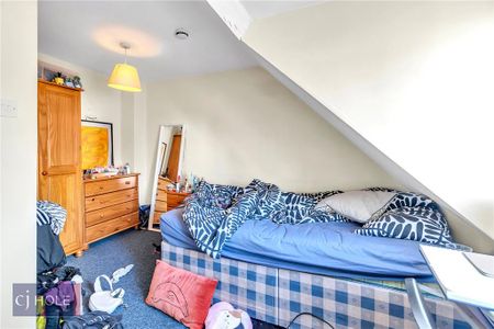 5 bedroom maisonette to rent - Photo 4