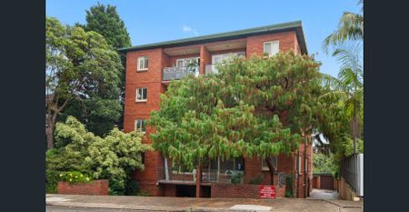 Convenient Freshwater Location - Photo 5