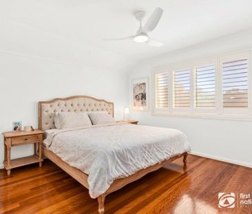 Spacious Family Home in a Sought-After Location - Photo 5