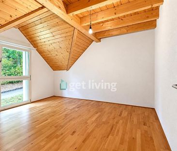 Moderne 4.5-Zimmer Dach-Maisonette-Wohnung in idyllischer Lage - Photo 6