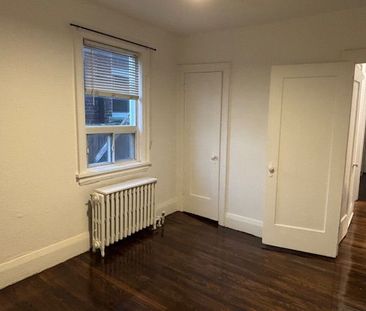 For Lease - 8 Page Street, Toronto, Ontario - Photo 2