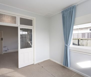 Spacious 3 Bedroom Family Home. - Photo 4