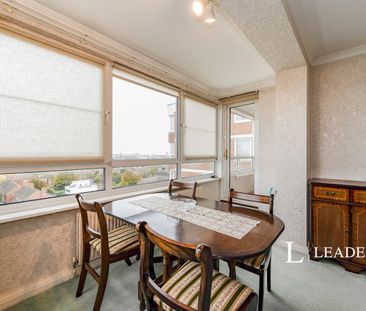 2 bedroom apartment to rent Blount Road, Portsmouth, PO1 - Photo 1