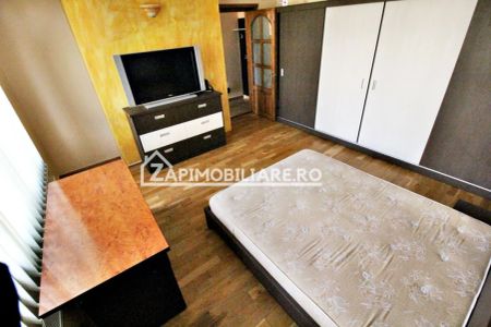 Apartament 4 camere la casă de închiriat,zona Platou - Photo 3
