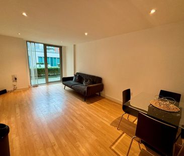 1 bedroom flat to rent - Photo 1