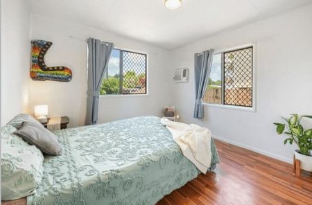 FOR RENT â SPACIOUS 3-BEDROOM HOME ON 809mÂ² IN BEAUTIFUL SLADE POINT - Photo 3