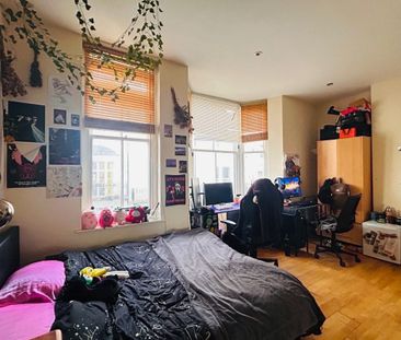 Burlington Street, BRIGHTON - Photo 1