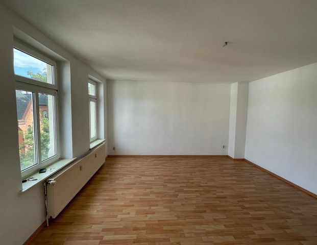 Tolle Altbauwohnung mit Südbalkon sucht Nachmieter! - Photo 1