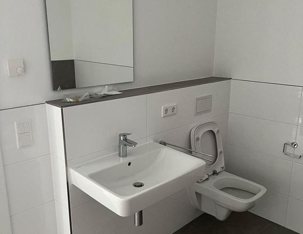 Morderne 2-Zimmer Wohnung mit Terasse - Photo 1