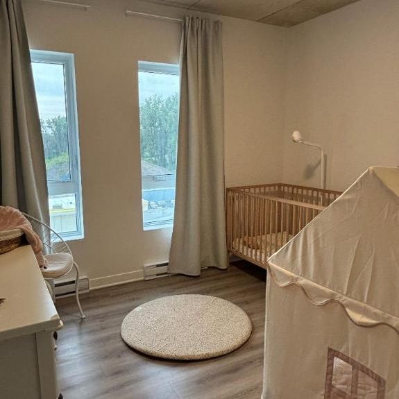 2 CH - 1 SDB - Terrebonne - $2,050 /mo - Photo 1