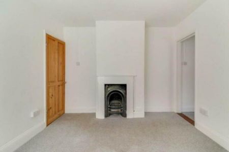 2 bedroom house to rent - Photo 2