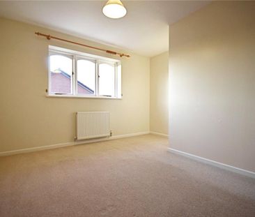 2 bedroom end of terrace house to rent - Photo 6