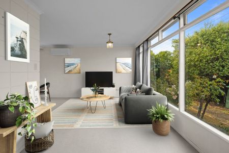 Neat and tidy in Claremont - Photo 2