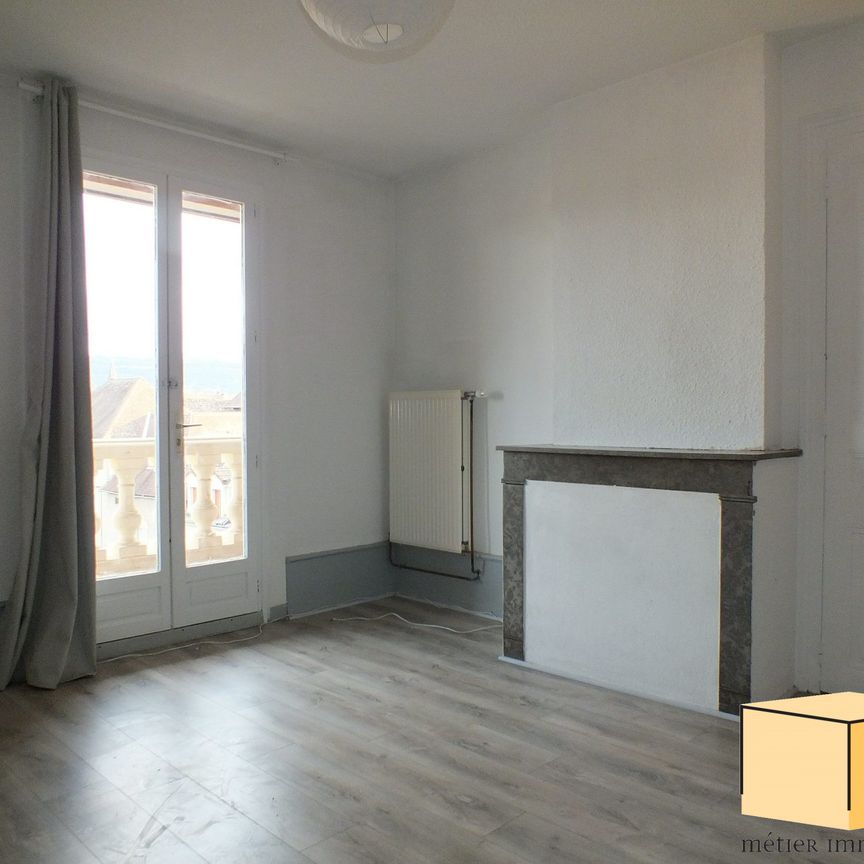 Location Appartement 2 pièces 51m² BELLEY 01300 - Photo 1