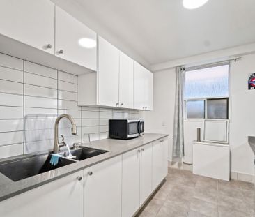 For Lease - 1016 O'connor Drive Unit# 103, Toronto, Ontario - Photo 2