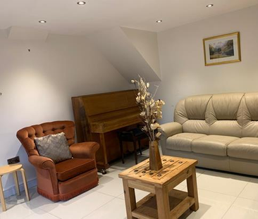 2 bedroom house to rent - Photo 3