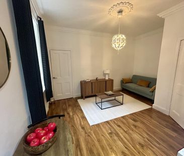 2 bedroom flat to rent - Photo 6