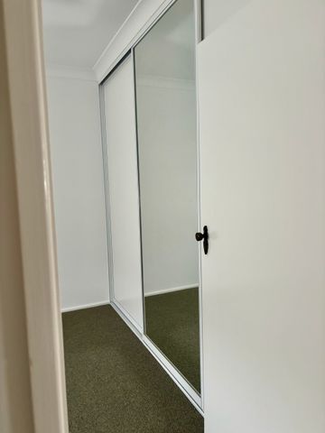 Hamilton South - Photo 5