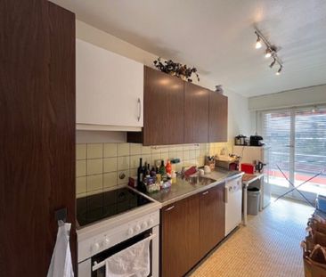 Agréable appartement de 3 pièces au 4ème étage proche du centre ville - Foto 2
