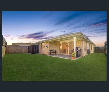 Family Home in a Quiet, Convenient Location - Photo 2