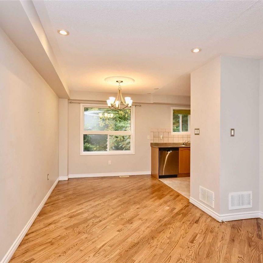 For Lease - 70 Hawthorne Crescent Unit# Upper, Barrie, Ontario - Photo 1