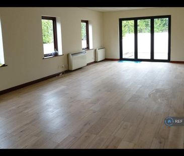 2 bedroom bungalow to rent - Photo 1