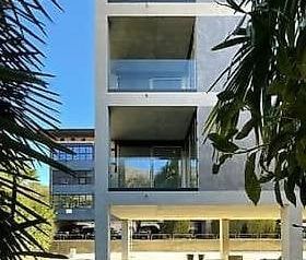Elegante apt arredato con gusto, con ampia terrazza privata - Photo 2