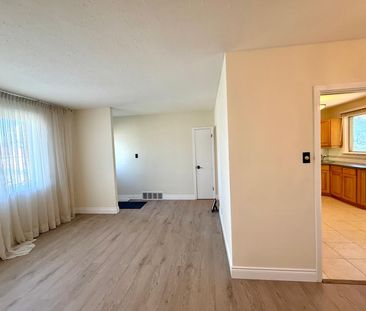 For Lease - 1298 Minden Street Unit# Main, Oshawa, Ontario - Photo 3