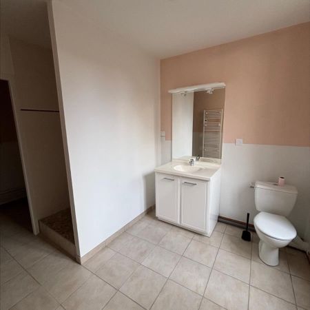 Appartement T2 - Centre Montrevel en Bresse - Photo 3