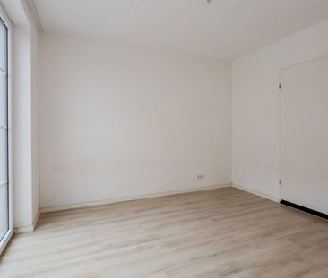 Appartement te huur: Vijfhuizerstraat 22-C 2033 ER Haarlem - Foto 2