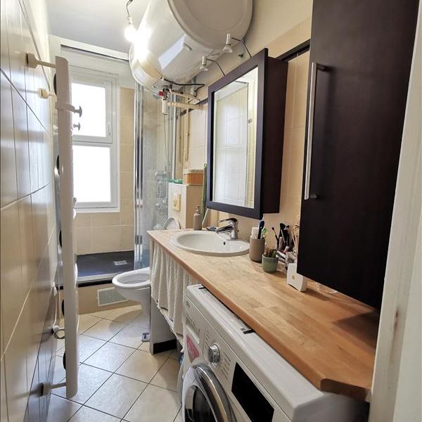 2 pièces - 35,21 m² - 2ème étage - Colocation non autorisée - Photo 1