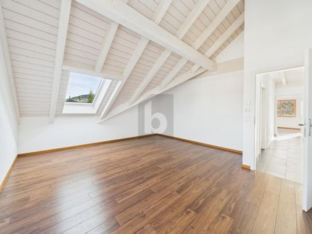 HOHE RÄUME MIT SONNIGER TERRASSE! - Foto 5