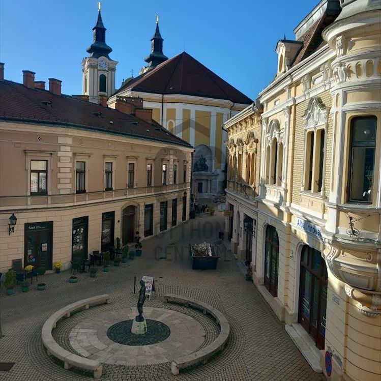 Kiadó jó állapotú lakás - Székesfehérvár - Photo 1