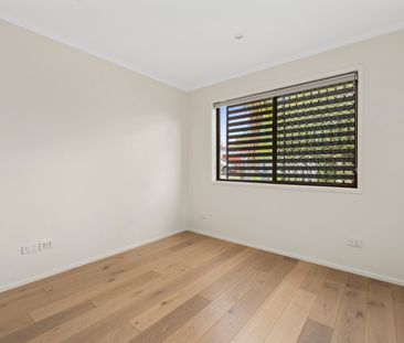 28 McDougall Street, Sherwood QLD 4075 - House For Rent | Domain - Photo 3