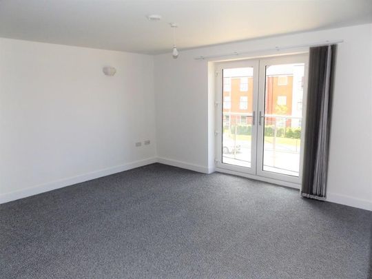 2 bedroom apartment to rent - Photo 1