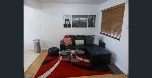 Everything you need, just unpack your bags (UNLIMITED FIBRE INTERNET INCLUDED) - Photo 1