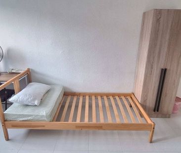 3 Bedroom HDB_FIVE_ROOM at Woodlands - Photo 3