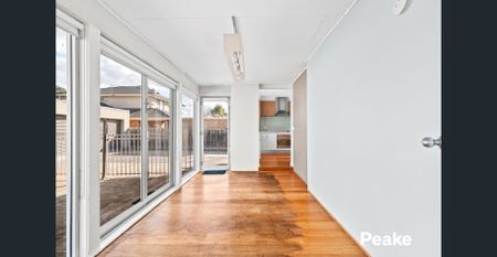 When Location Counts! - Photo 3