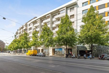 Modern Living in the City Center - Photo 4