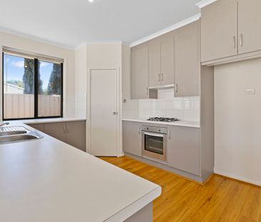 Spacious Family Home - Photo 3