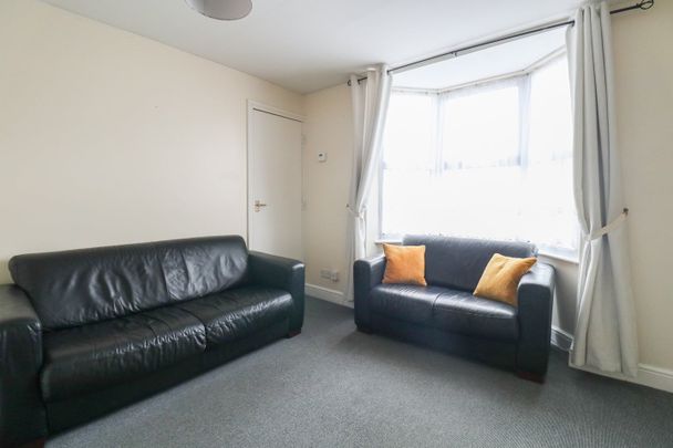 2 Bed Flat, Wilberforce Road, LE3 - Photo 1