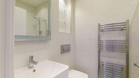 2 bedroom maisonette to rent - Photo 3