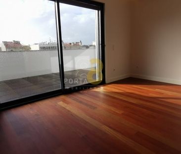 Matosinhos e Leça da Palmeira, Porto District - Photo 6