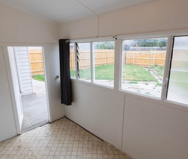 Coburg Residence to Call Home - Photo 2