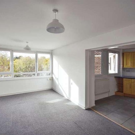 Brentford Dock, TW8 - Photo 1